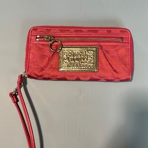 Authentic Coach poppy wristlet/wallet